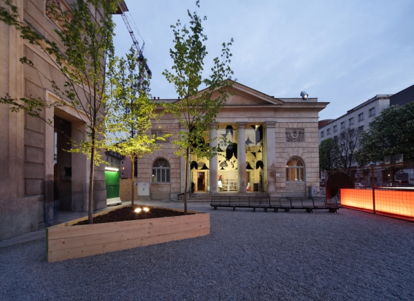 caselli porta Garibaldi - Milano